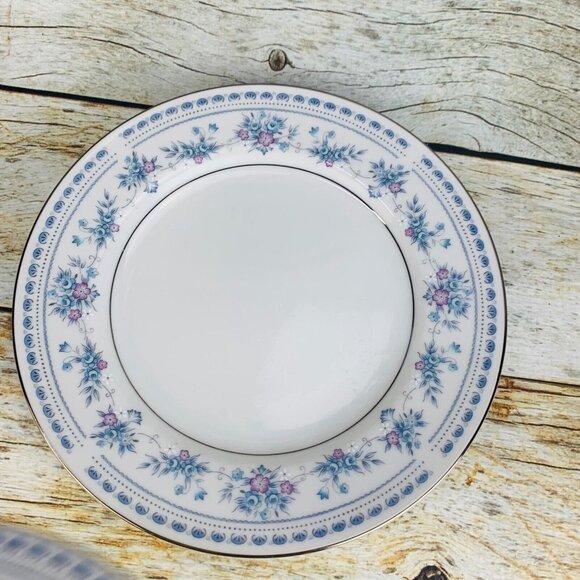 Seizan China BLUE DAWN Blue Purple Flowers Platinum Trim Salad Plates Set of 7 - Picture 9 of 11